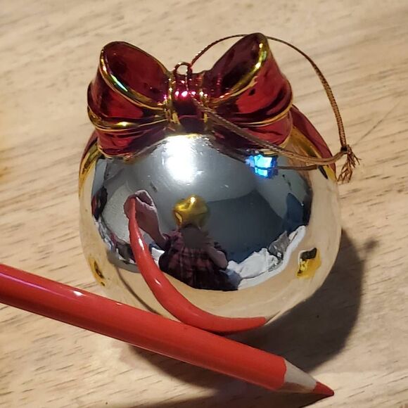 Vintage Hand Blown Heavy Glass Hand Painted Christmas Ornament - Picture 3 of 5